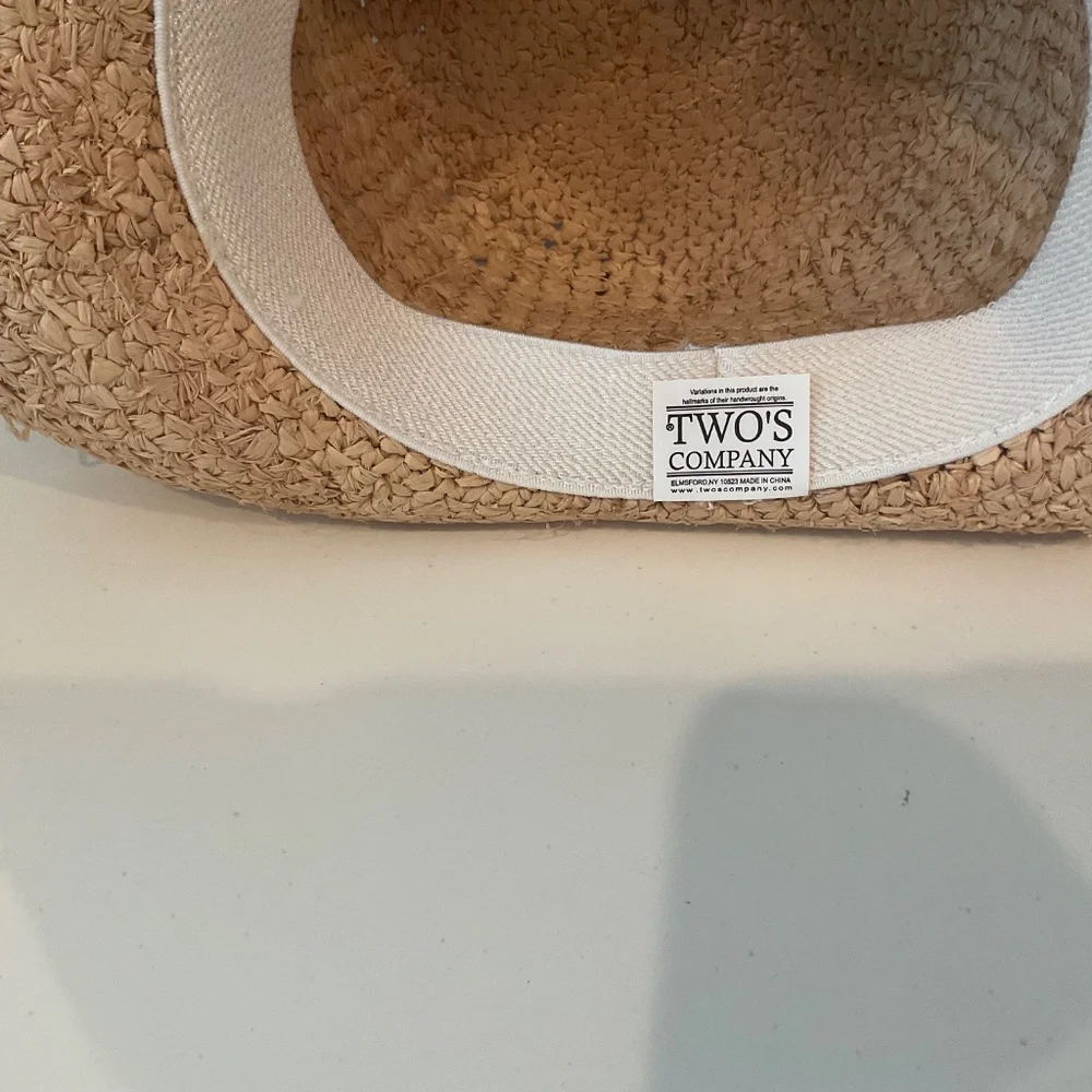 Straw hat - Picture 3 of 4